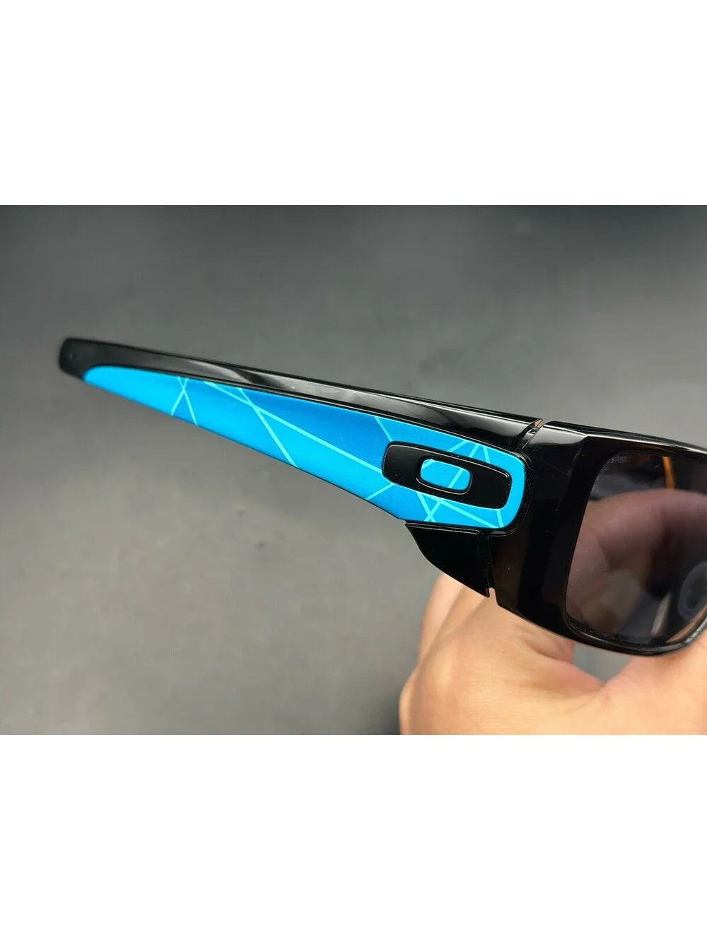 Oakley Fuel Cell LOCOG Polished Black/Black Iridium Lenses OO9096-59
